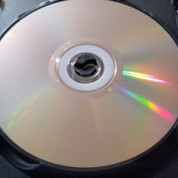 DVD - The Last King of Scotland - Picture 3 of 4